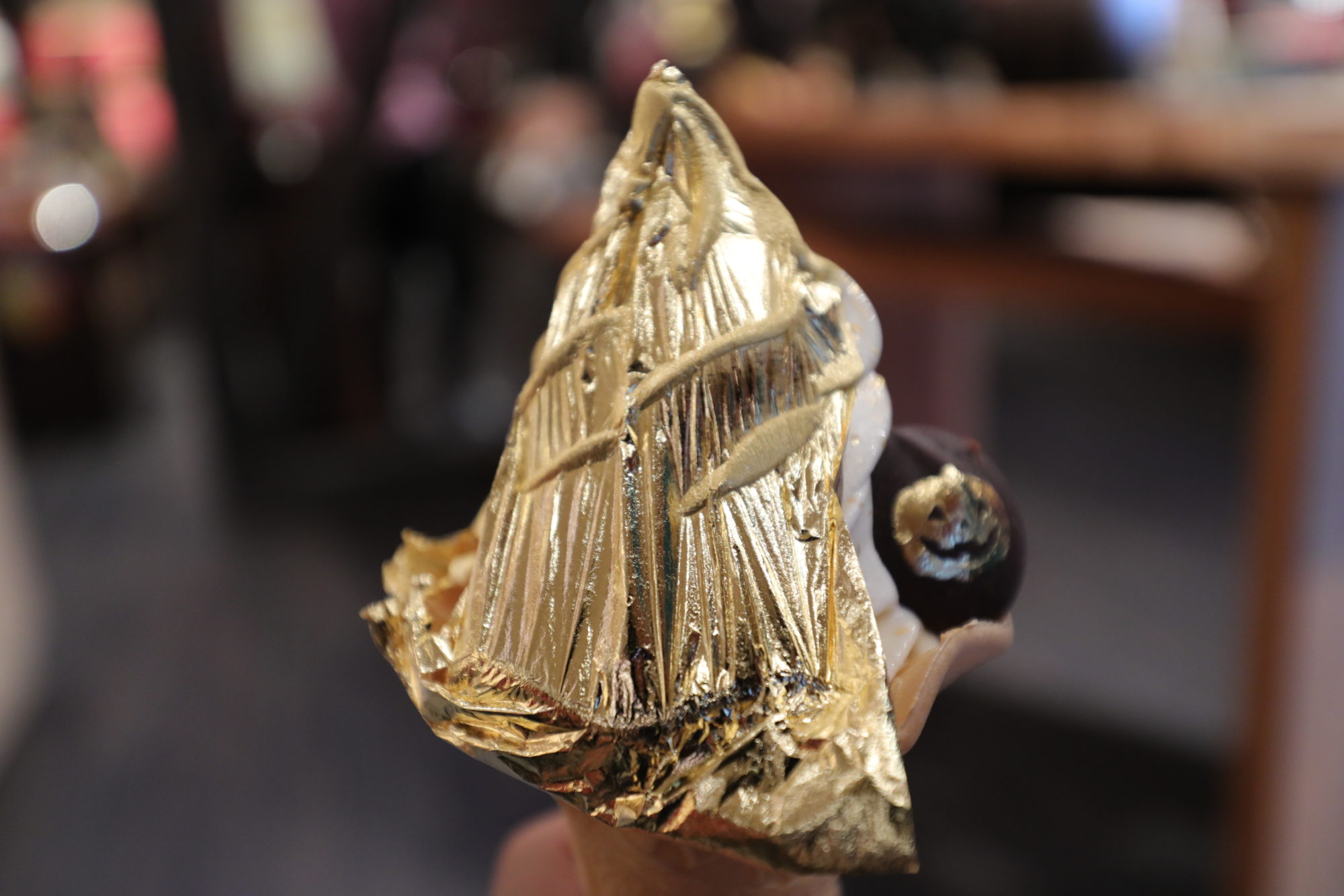 金沢で金箔ソフト！